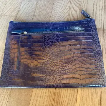 S117.17 United Arrows 크로커다일풍 클러치백