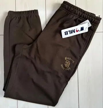 새상품 M 사이즈 MLB 파드레스 스웨트 팬츠 브라운