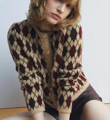 ZARA 아가일 무늬 가디건 M 사이즈