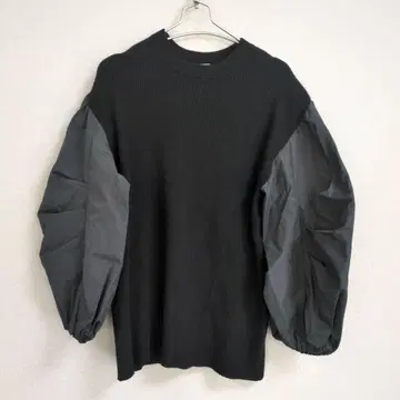 Mila Owen 턱 슬리브 도킹 니트 풀오버