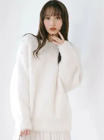 코코딜 겨울 상품 니트 풀오버 화이트 새상품급