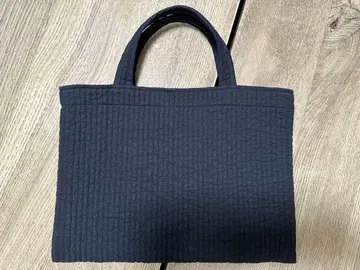 비오는날 밀크 블랙