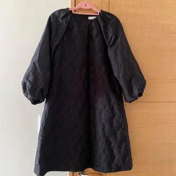 새상품급 도쿄 소와르 셔링 원피스 38