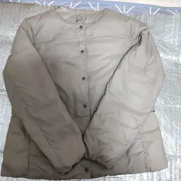 [ 무인양품 ] 베이지 다운 자켓 버튼 포함