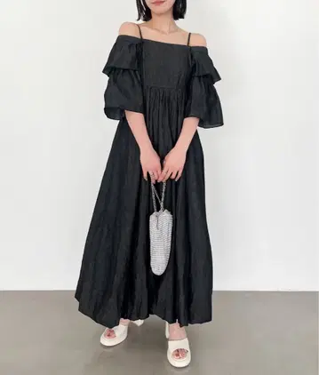 벌룬 프릴 오프숄더 원피스