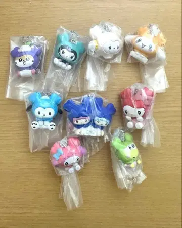 TWICE LOVELYS x SANRIO CHARACTERS 가챠 컴프