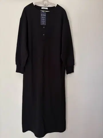 [ 택 포함 새상품 ] SIMPLICITE 헨리넥 롱 슬리브 원피스