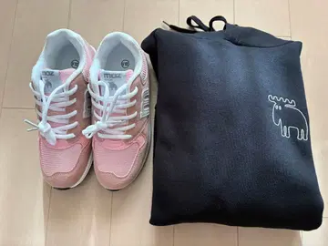 MOZ 후드티 스니커즈 세트