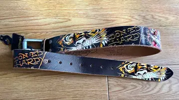 에드 하디 벨트