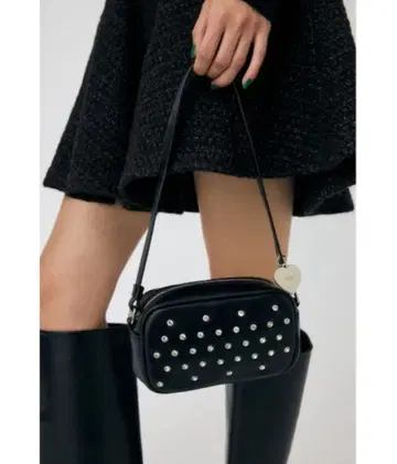 moussy STUDS ONE HANDLE 백