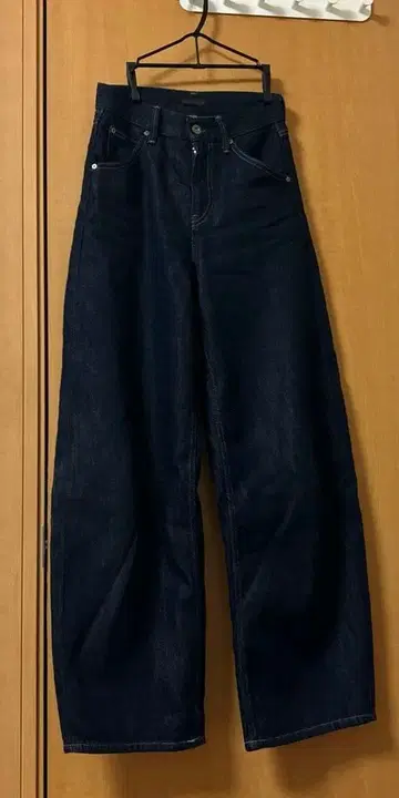 유니클로/배기 커브진/22