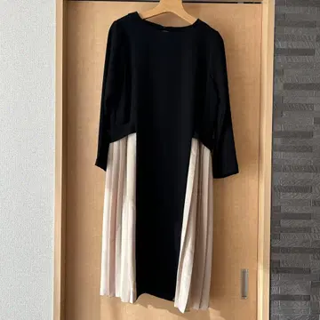 택 포함 새상품 미사용품 블랙 원피스 M-L