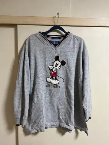 Disney 미키마우스 맨투맨 L 사이즈