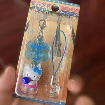 다드님 레어 헬로키티 2단 핸드폰 스트랩 볼링 버전 20