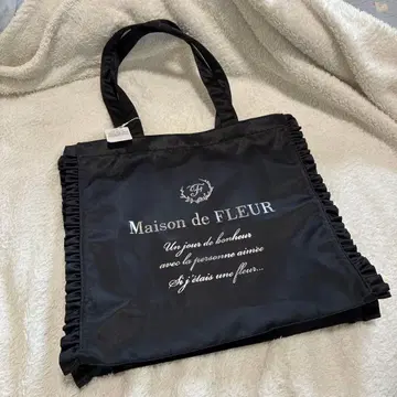 Maison de FLEUR 프릴 토트백 블랙