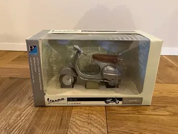 미개봉 1/12 오토 아트 베스파 GS150 1957 그레이