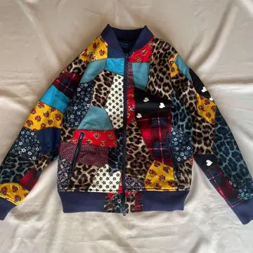 보헤미안즈 bohemians 클레이지 패치 리버서블 블루종