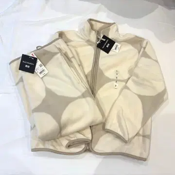 새상품 S 유니클로 marimekko 플리스 자켓 스커트