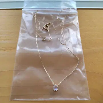 느와르 드 푸피 목걸이