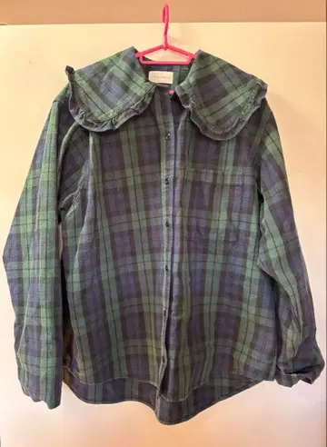 HOLIDAY 프릴 체크 셔츠