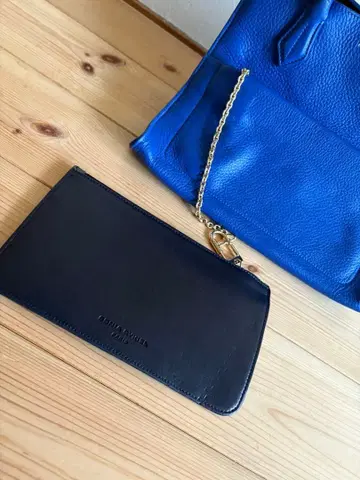 22000엔에서 가격 인하 중