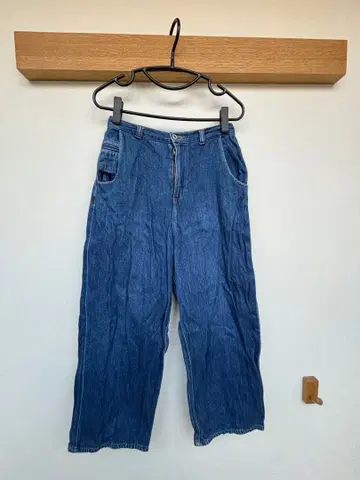 뷔르데사봉 와이드 데님