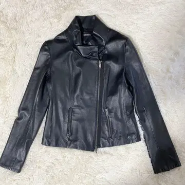 새상품급 DKNY 다나카란 램 가죽 재킷 사이즈 6