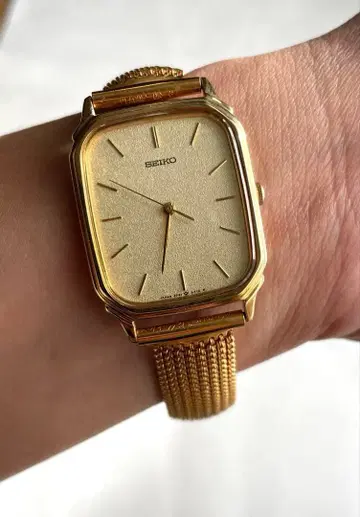 SEIKO 손목시계