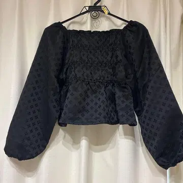 Flower 블랙 긴팔 블라우스