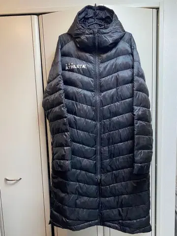 아스레타 ATHLETA 다운 벤치 롱 코트 블랙 카모 패턴 사이즈 XL