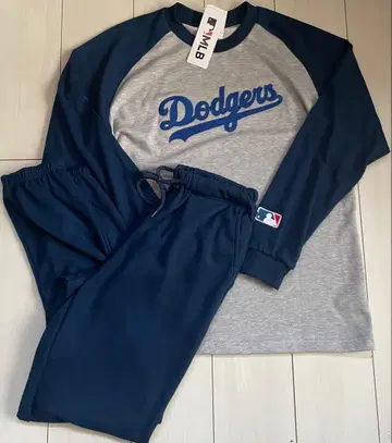 새상품 LL 사이즈 MLB 다저스 래글런 상하의 세트