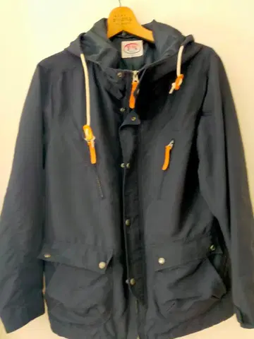 네이비 후드 부착 자켓