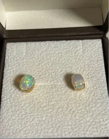 오팔 스터드 귀걸이 k10 보증서 포함