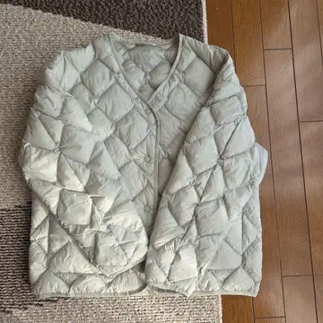 유니클로 울트라 라이트 다운 릴랙스 자켓 M