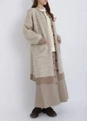 Samansa Mos2 사만사 모스모스 부클 니트 아우터