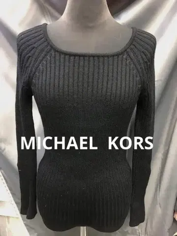 마이클코어스 울 100 스웨터