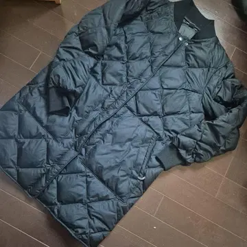 Eddie Bauer 블랙 다운 자켓 PS M 사이즈