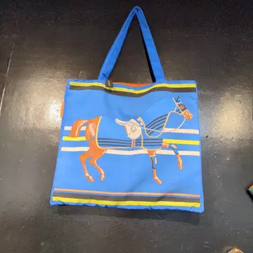 [ 미사용 새상품 ] 스카프 패턴 토트백