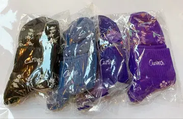 커브스 삭스 양말 4족 도트 꽃무늬 체크 하트 블랙 보라색