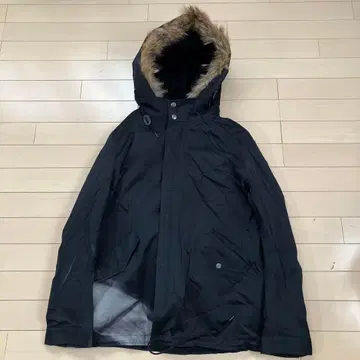 11.7 맨즈 비기 남성용 마운틴 후드티 블랙 3