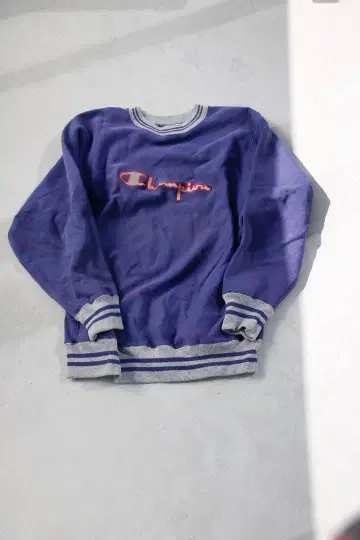 챔피온 90s 리버스 위브 맨투맨 이노구치 리