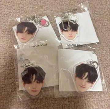 treasure 얼굴 아크릴 키링 희로애락 요시 컴플리트