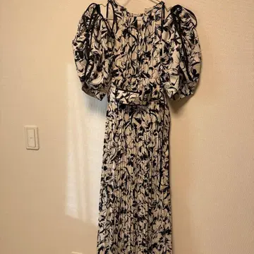 SNIDEL 2way 슬리브 프린트 원피스 0사이즈