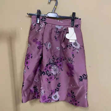 플라워 프린트 핑크 플레어 스커트