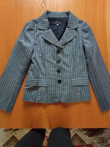 스트라이프 테일러드 자켓