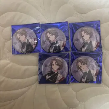 여자 연구 대학 18호 캔뱃지