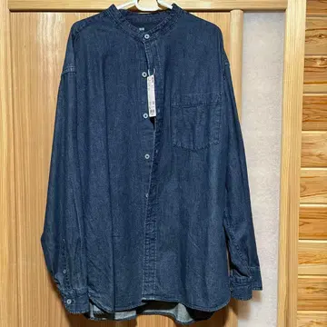 새상품 유니클로 데님 오버 사이즈 스탠드 카라 긴팔 셔츠