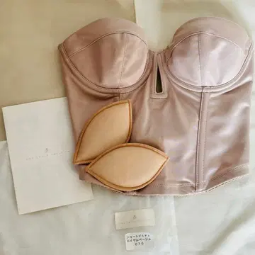 더 트리트 드레싱 / 숏 뷔스티에 / 브라이덜 이너 / C70