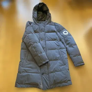 그레이 후드 부착 다운 자켓