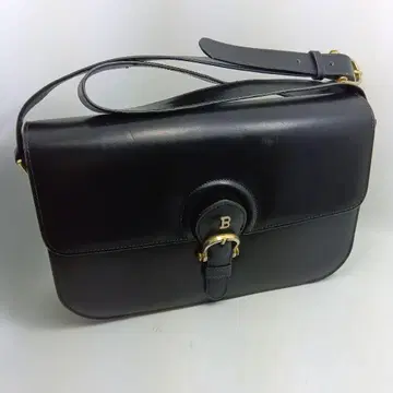 BALLY 블랙 가죽 숄더백